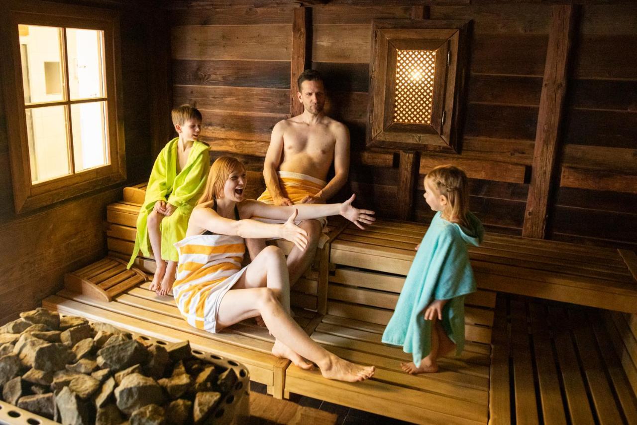 Familien Wellness Hotel Seeklause Mit Grossem Abenteuerspielplatz "Piraten-Insel-Usedom" Kinder Immer All-Inklusive & Getraenke Ganztags Inklusive Trassenheide Exterior foto