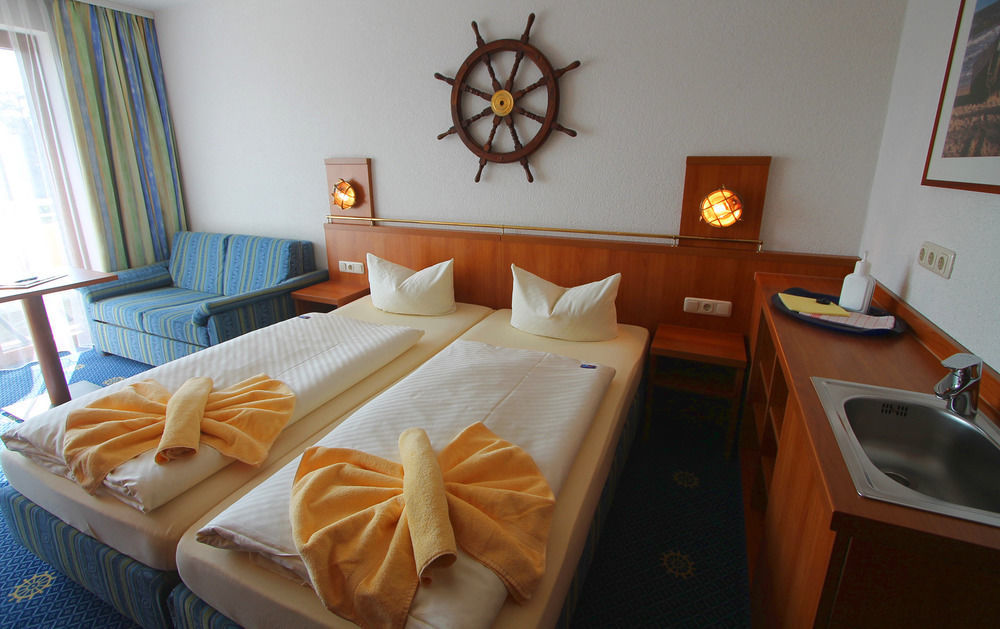 Familien Wellness Hotel Seeklause Mit Grossem Abenteuerspielplatz "Piraten-Insel-Usedom" Kinder Immer All-Inklusive & Getraenke Ganztags Inklusive Trassenheide Exterior foto