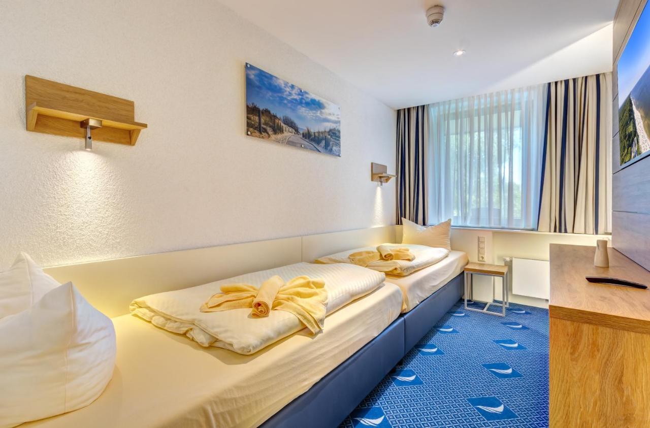Familien Wellness Hotel Seeklause Mit Grossem Abenteuerspielplatz "Piraten-Insel-Usedom" Kinder Immer All-Inklusive & Getraenke Ganztags Inklusive Trassenheide Exterior foto